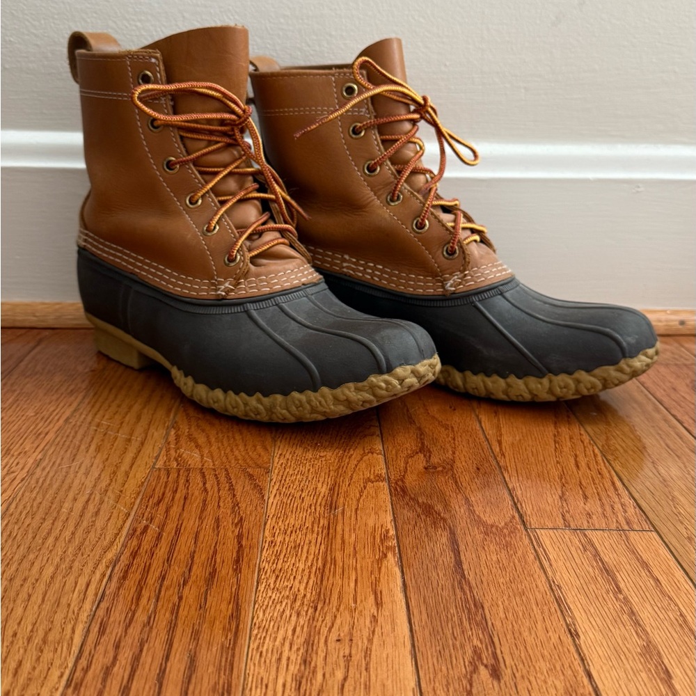 L.L. Bean Women's Tan and Black Winter Boots